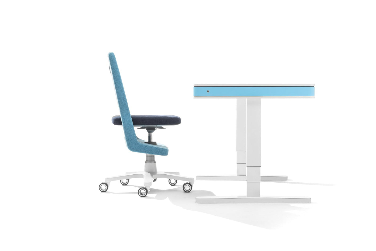 Lookbook for the moll T7 Electric Standing Desk - ergokid Singapore | ergokid Singapore