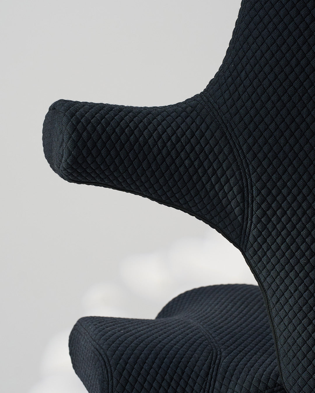 HÅG Capisco 8106 Design Collection Mosaic 2 by Kvadrat Black